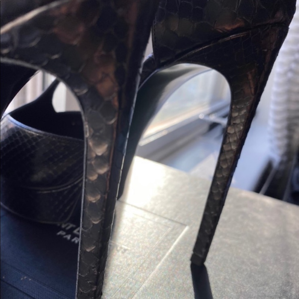 YSL HEELS - Picture 3 of 4
